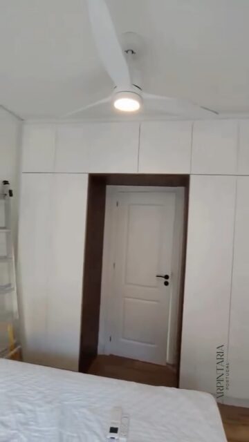 Direto da nossa fábrica para a sua casa 🤎
Roupeiros exclusivos e personalizados, mais conforto e funcionalidade para o dia a dia ✨

Entre em contacto e descubra como tornar seu lar ainda mais especial.

📲912 256 343
Orcamentos@carpintariaportugal.com

#campodeouriquelisboa
#costadacaparica☀️ #almadaportugal #odivelascity #obraslisboa